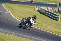brands-hatch-photographs;brands-no-limits-trackday;cadwell-trackday-photographs;enduro-digital-images;event-digital-images;eventdigitalimages;no-limits-trackdays;peter-wileman-photography;racing-digital-images;trackday-digital-images;trackday-photos